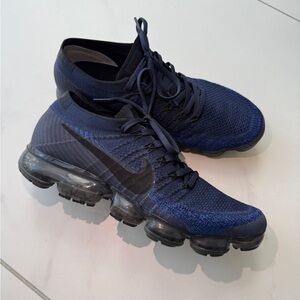 Nike Midnight Blue Flyknit Vapormax Size 10.5